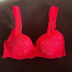 Elegant Red Lace Bra